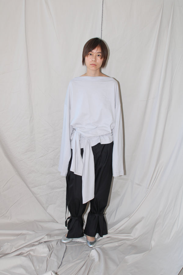 Pleated Pants With An Adjustable Hem Strap- Black