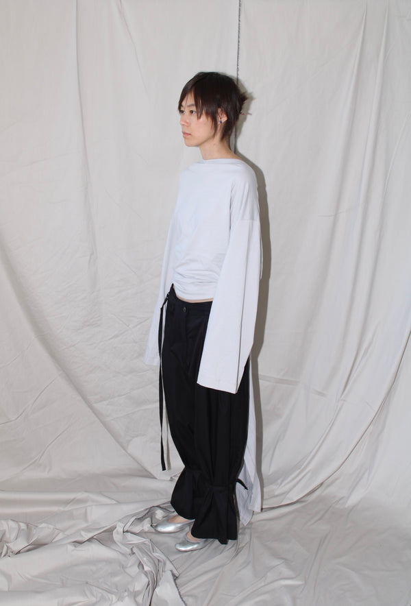 Pleated Pants With An Adjustable Hem Strap- Black