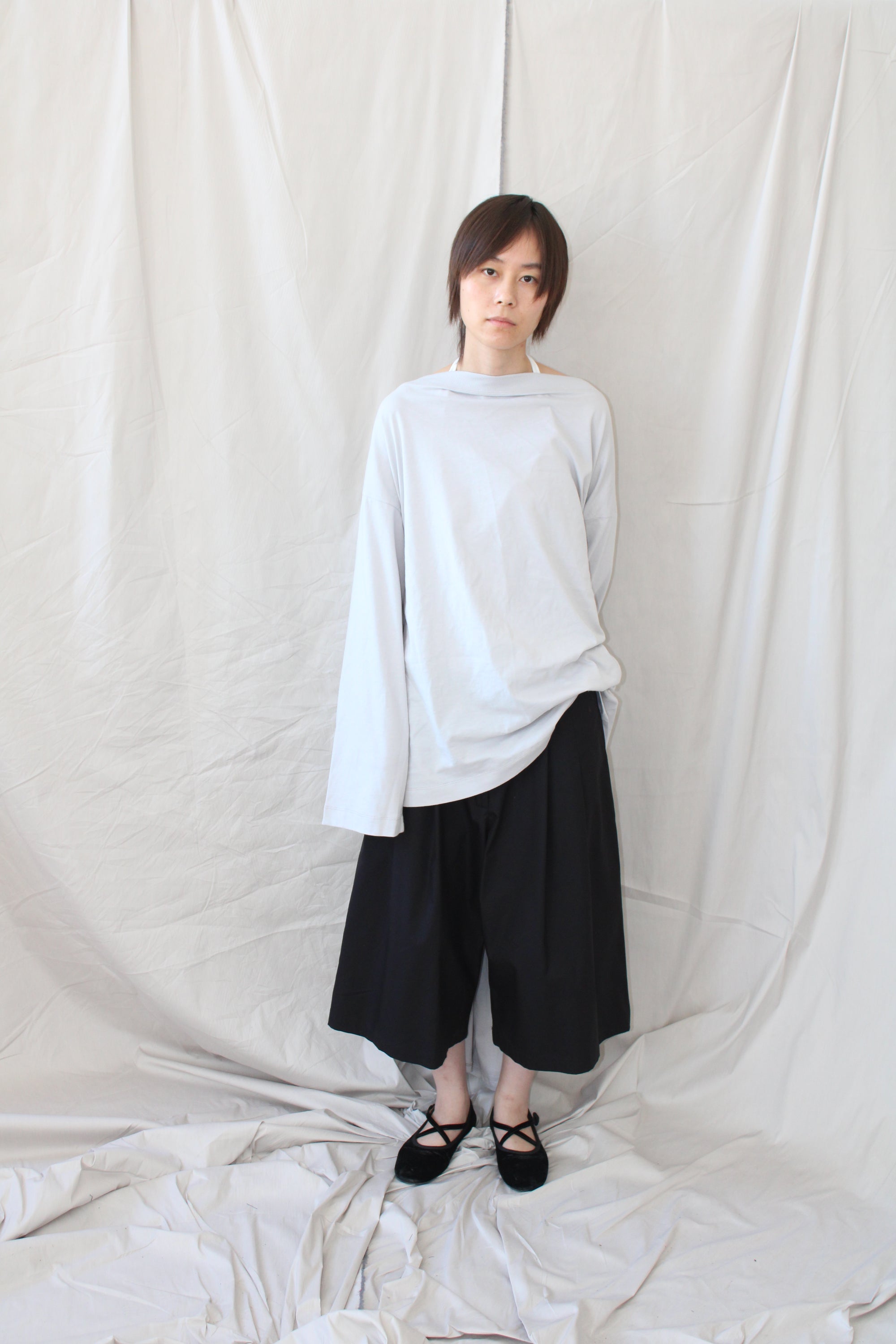 Wide tailored bermuda- Black