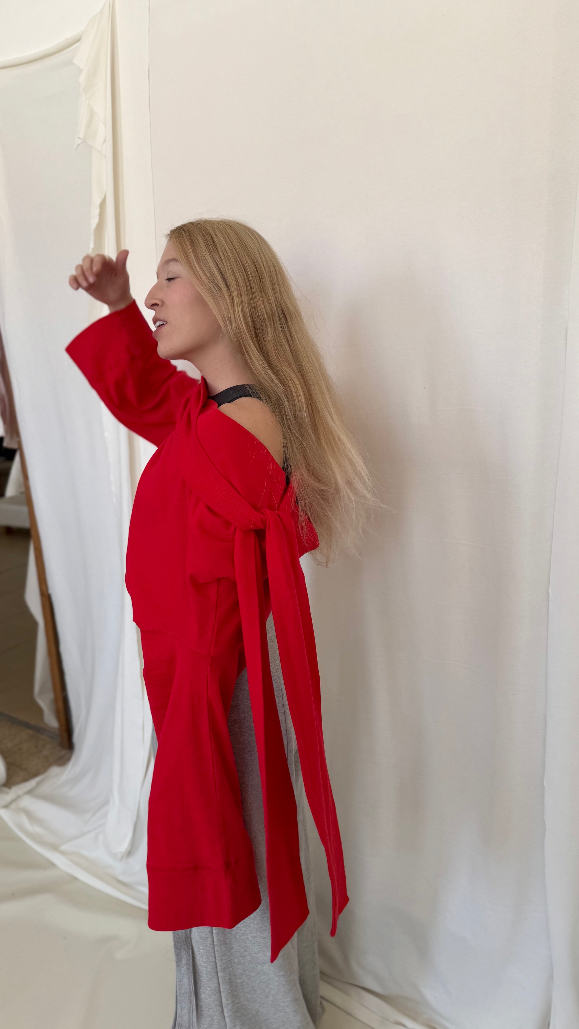 Upside down wrap sweatshirt- Red