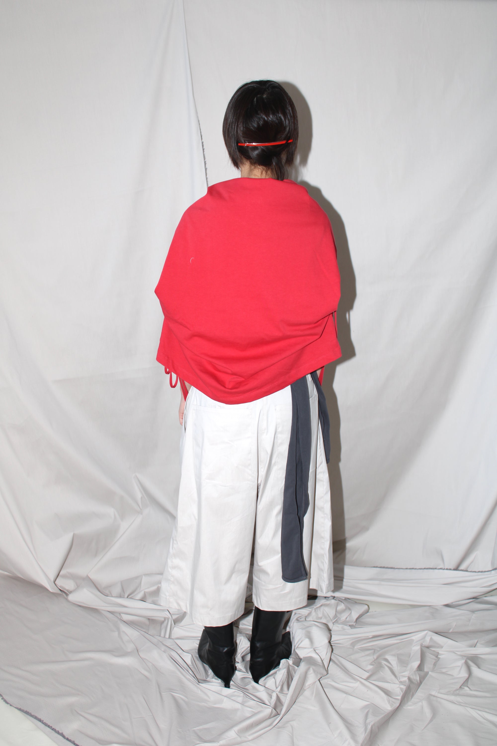 Wide tailored bermuda- Gray