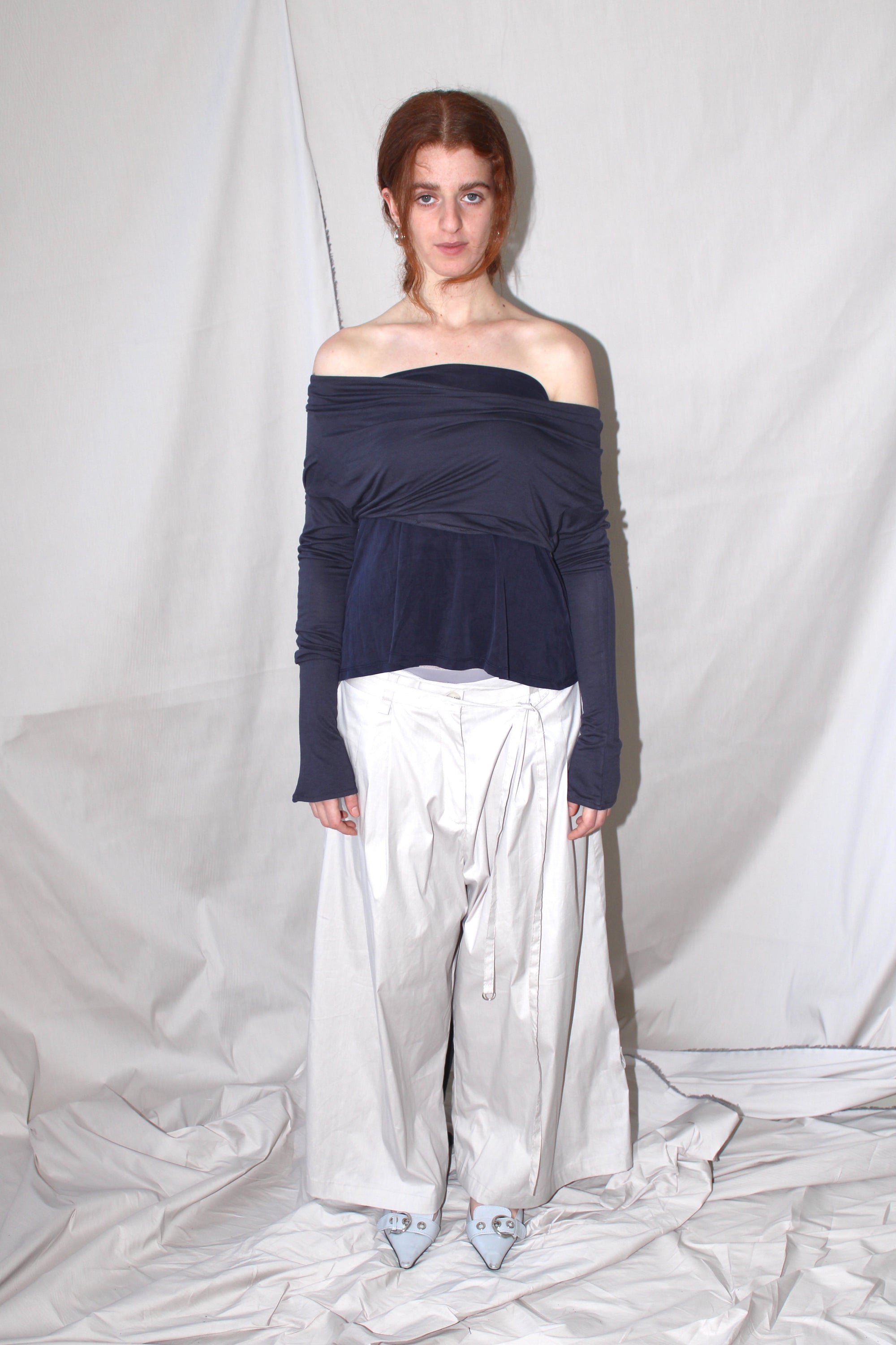 Pleated Pants With An Adjustable Hem Strap- Gray